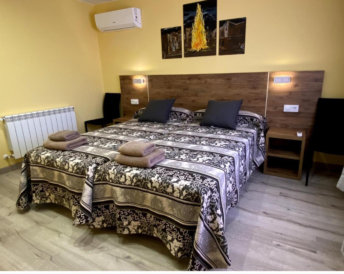 Apartamentos De Turismo Rural Las Eras Castelserás エクステリア 写真