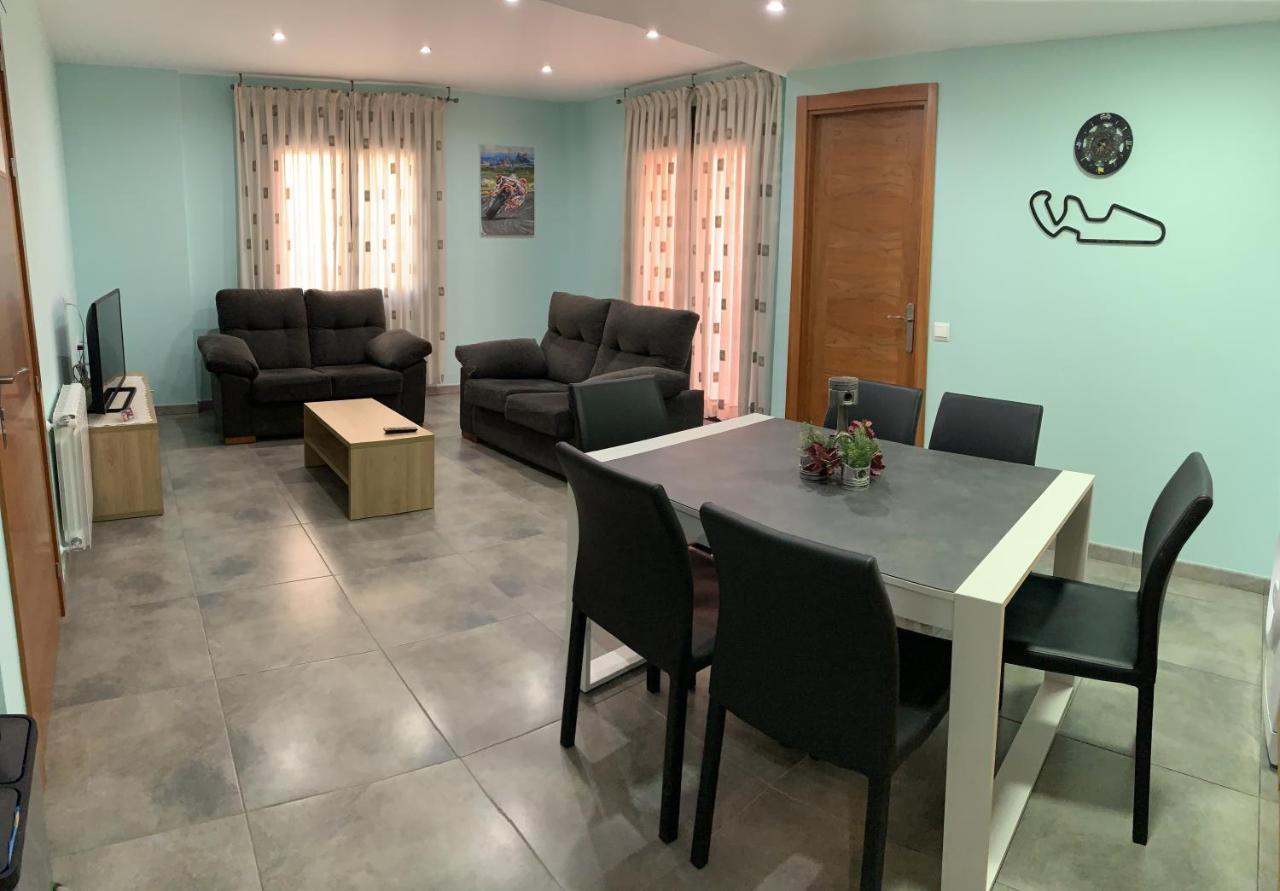Apartamentos De Turismo Rural Las Eras Castelserás エクステリア 写真