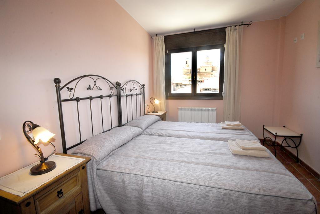 Apartamentos De Turismo Rural Las Eras Castelserás エクステリア 写真
