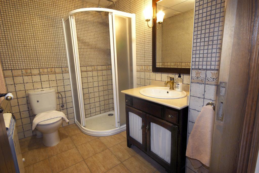 Apartamentos De Turismo Rural Las Eras Castelserás エクステリア 写真